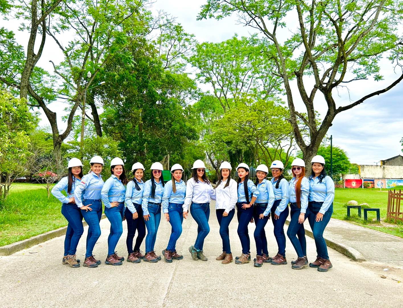 489462556 980924944144536 4051924750745172948 N